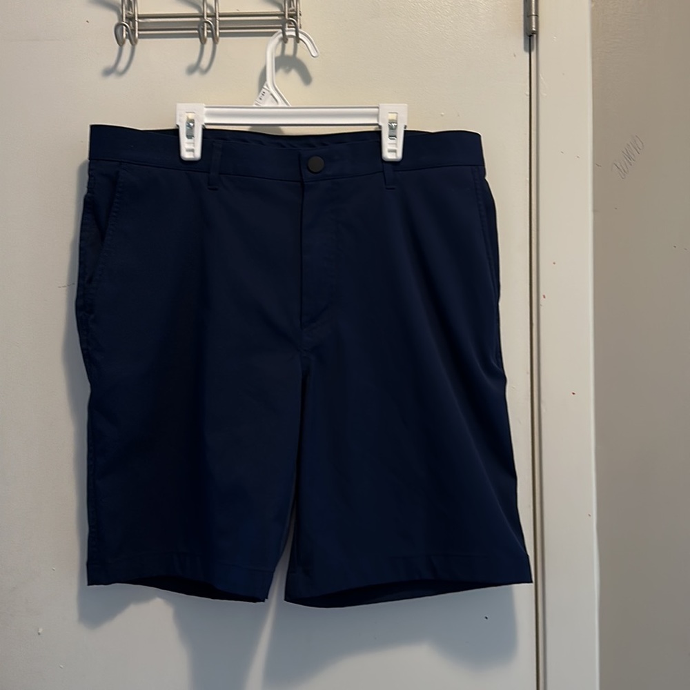 Men’s shorts - Picture 2 of 6